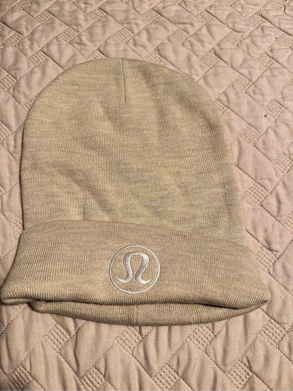 lululemon Warm Revelation Beanie Beige S/M